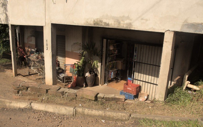 O pequeno comércio do bairro São Valentim já sente a perda de clientes afastados pelo custo do pedágio | abc+