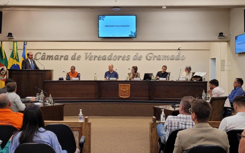 Câmara debateu corte de árvores em Gramado