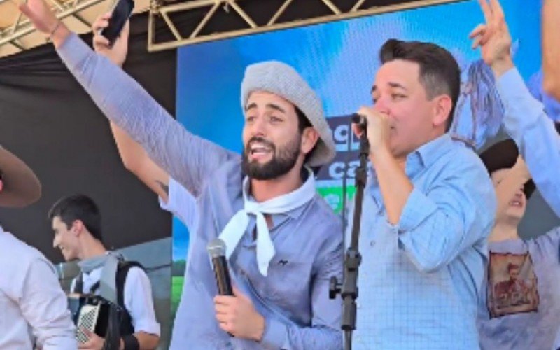 Vice-campeão do BBB 24, Matteus chegou ao Alegrete com muita festa | abc+