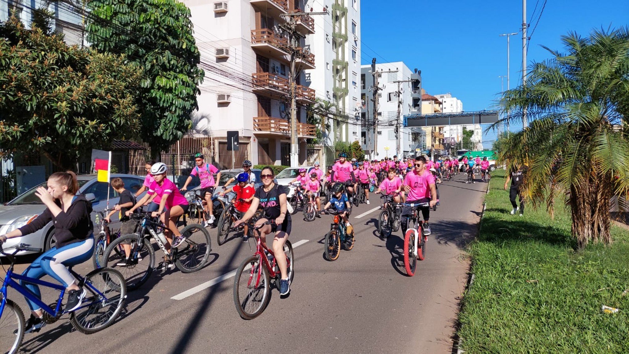 Cerca de 100 ciclistas participaram do 4Âº Pedal Seguro 
