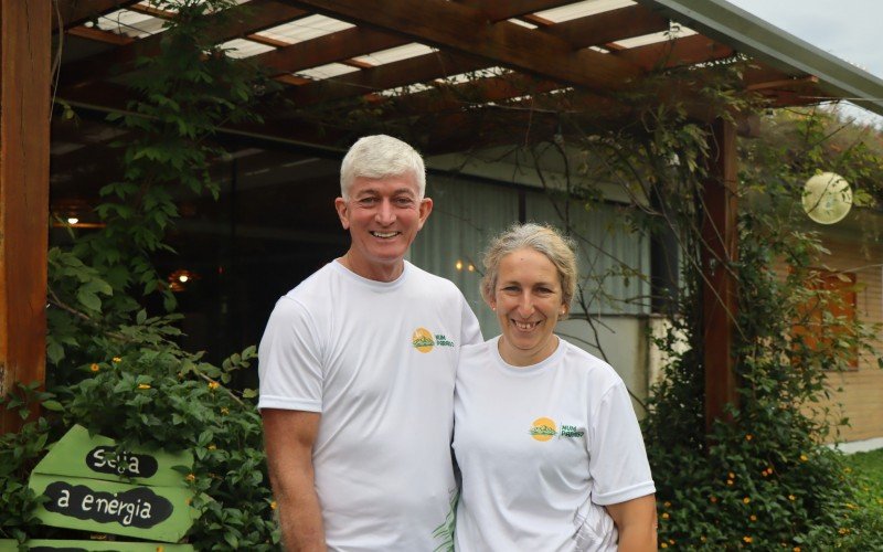 Luiz Steffen e a esposa Adriana administram a  propriedade e adotam diferentes iniciativas sustentáveis | abc+