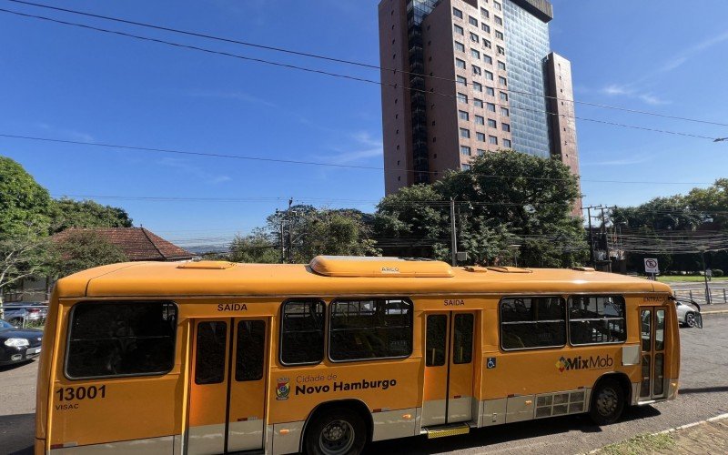 Nova frota de ônibus do transporte público começou a chegar | abc+