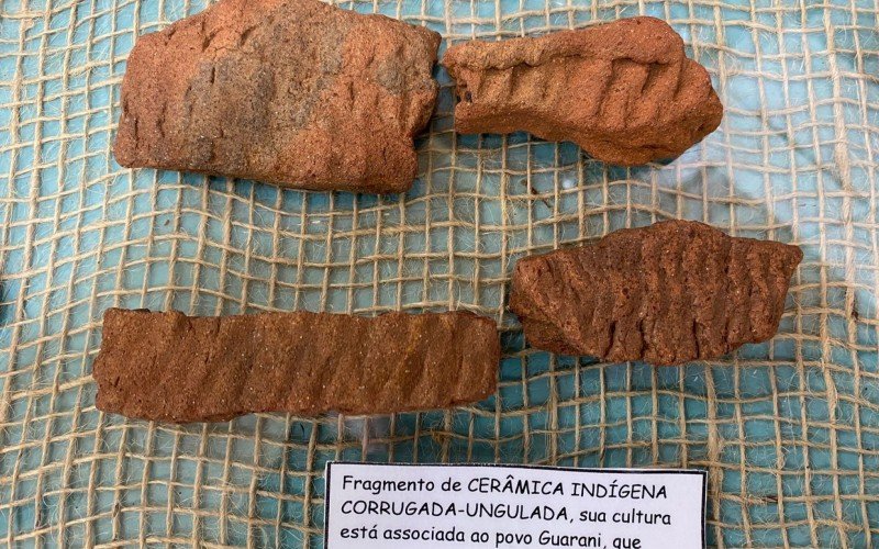 Artefatos arqueolÃ³gicos dos povos indÃ­genas que viveram em Nova Hartz 