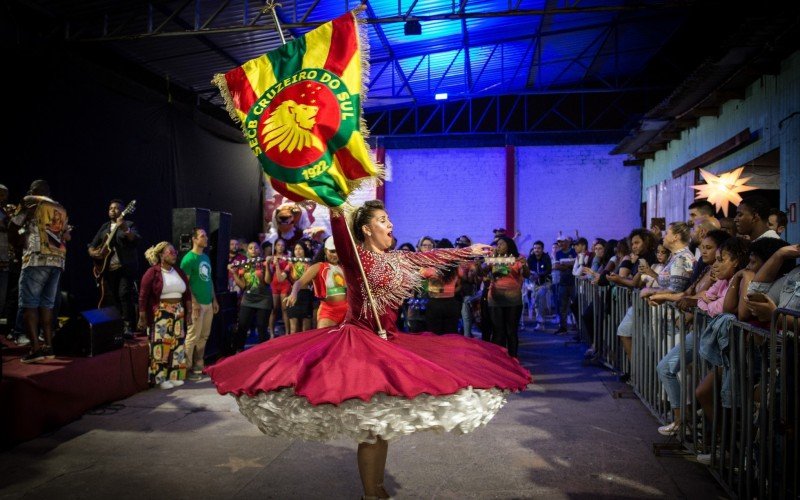 Escola de Samba Cruzeiro do Sul | abc+