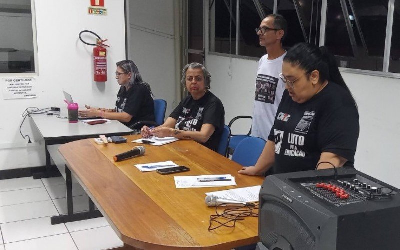 Sindicato se reuniu na quarta-feira (24), quando houve a decisão pelo estado de greve