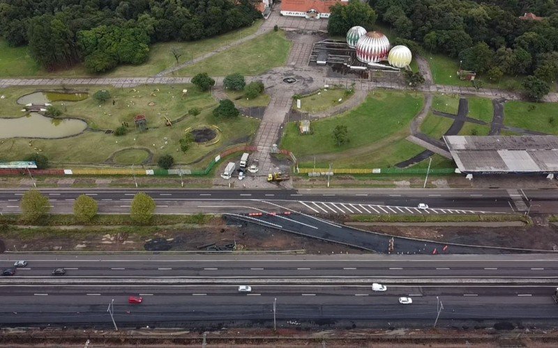 Pista central da BR-116 terá desvio para a pista lateral defronte ao Parque Assis Brasil, o Parque da Expointer, para obras de construção de viaduto e ponte na BR-116