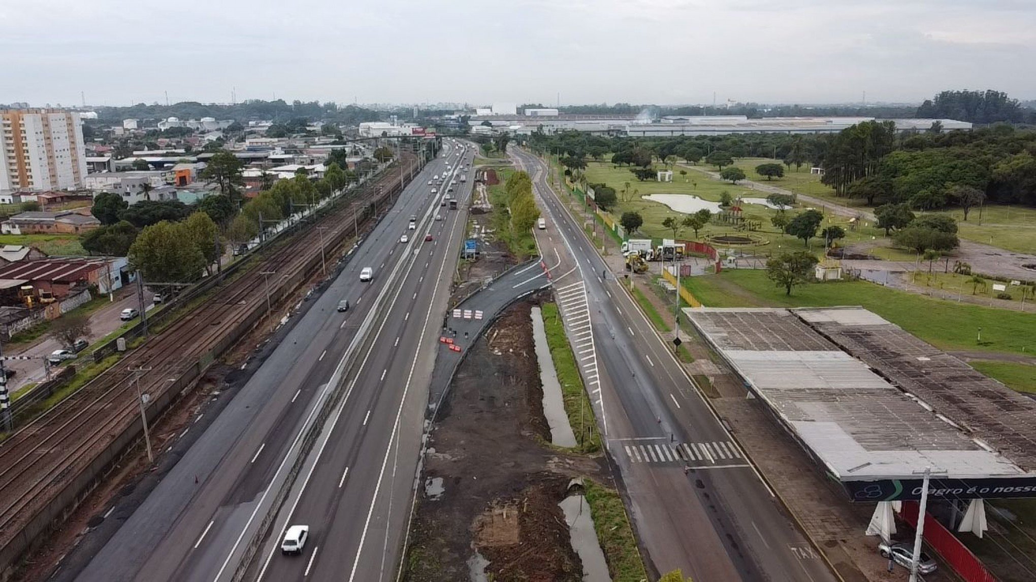 BR-116: Pista central da rodovia em Esteio será desviada para as laterais neste domingo