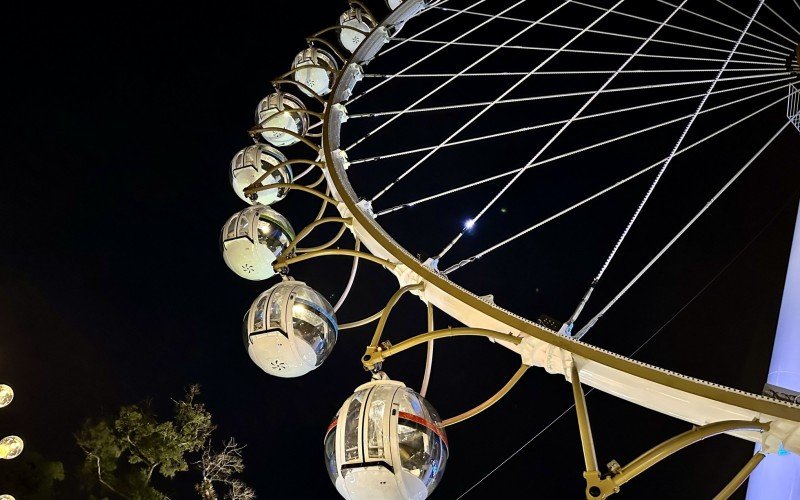 Inaugurada a Roda Canela, primeira roda-gigante temÃ¡tica do mundo