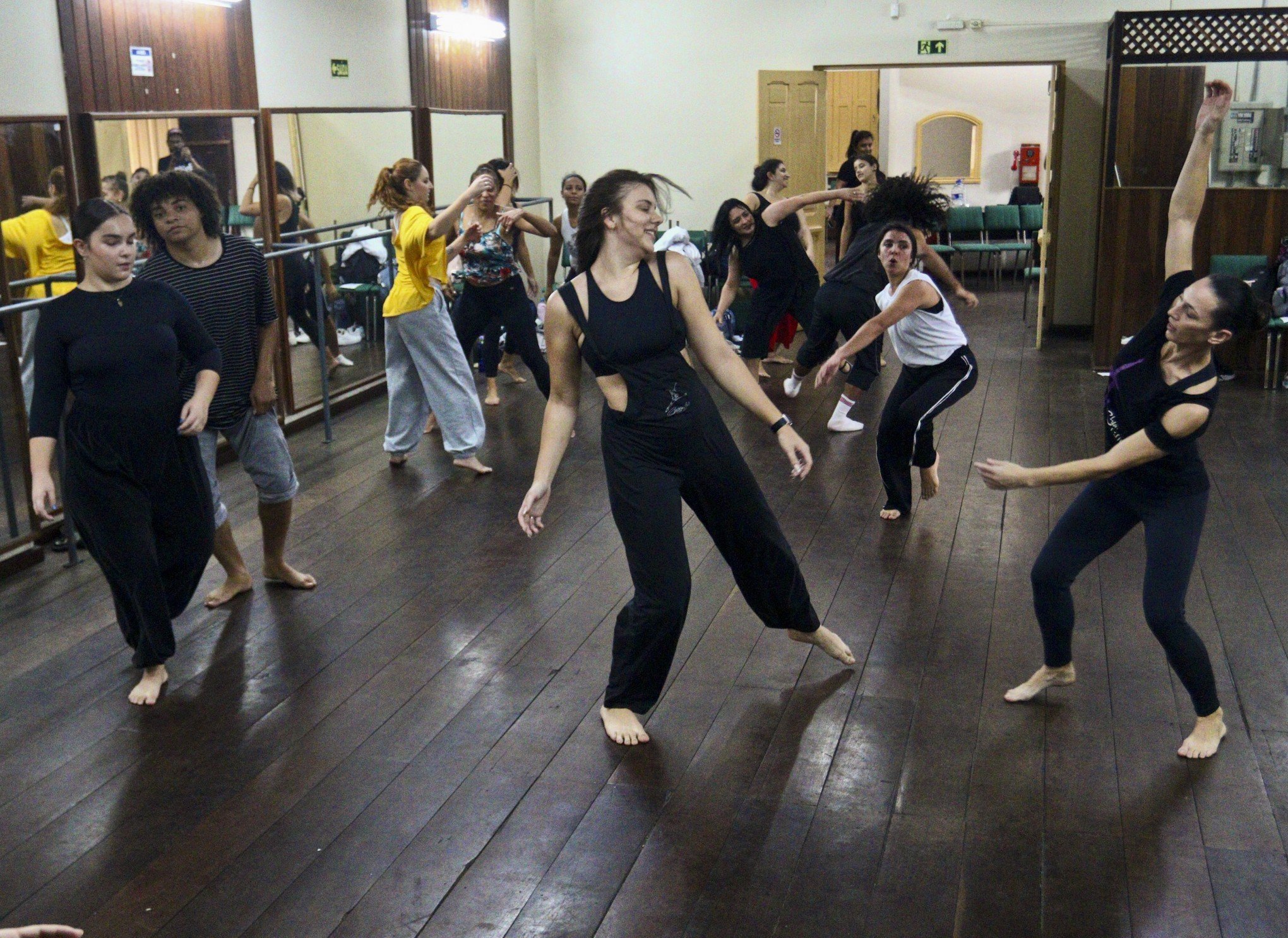 Oficina de dança contemporânea movimenta a 12ª Semana de Dança de Canoas