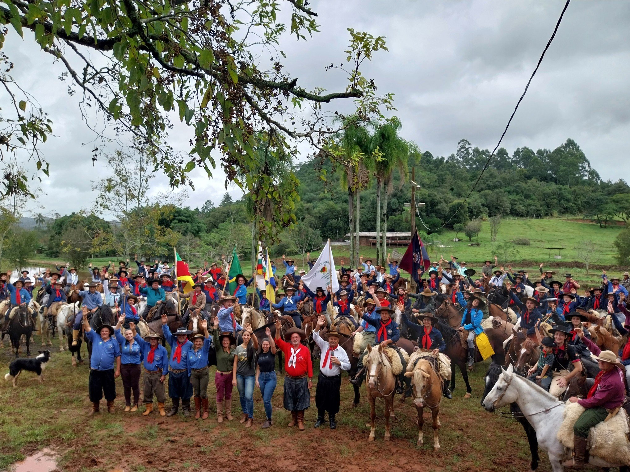Cavalgada da Amizade de Ivoti reúne mais de 170 tradicionalistas