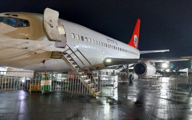 Avião Alegre, estacionado em Porto Alegre, será aberto patra visitação a partir de 1 de maio | abc+