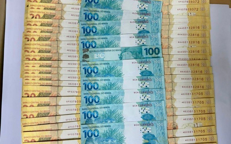 Polícia Federal apreendeu R$ 2 mil em cédulas falsificadas em Portão | abc+