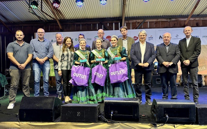 Festa da Colônia teve a abertura oficial no sábado (27)