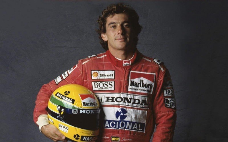 Senna terá réplica de capacete folheado a ouro | abc+