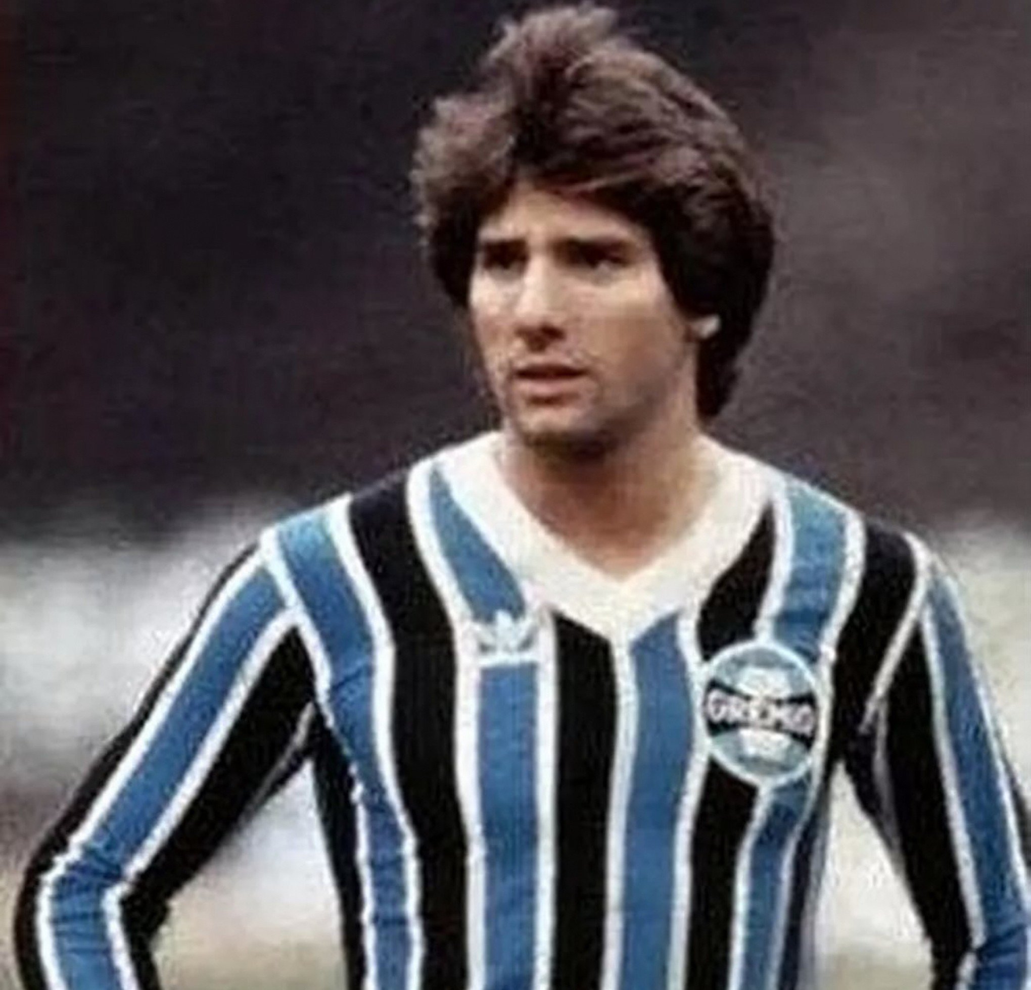 Há 44 anos Renato Gaúcho estreava pelo Grêmio; jogo foi em Novo Hamburgo