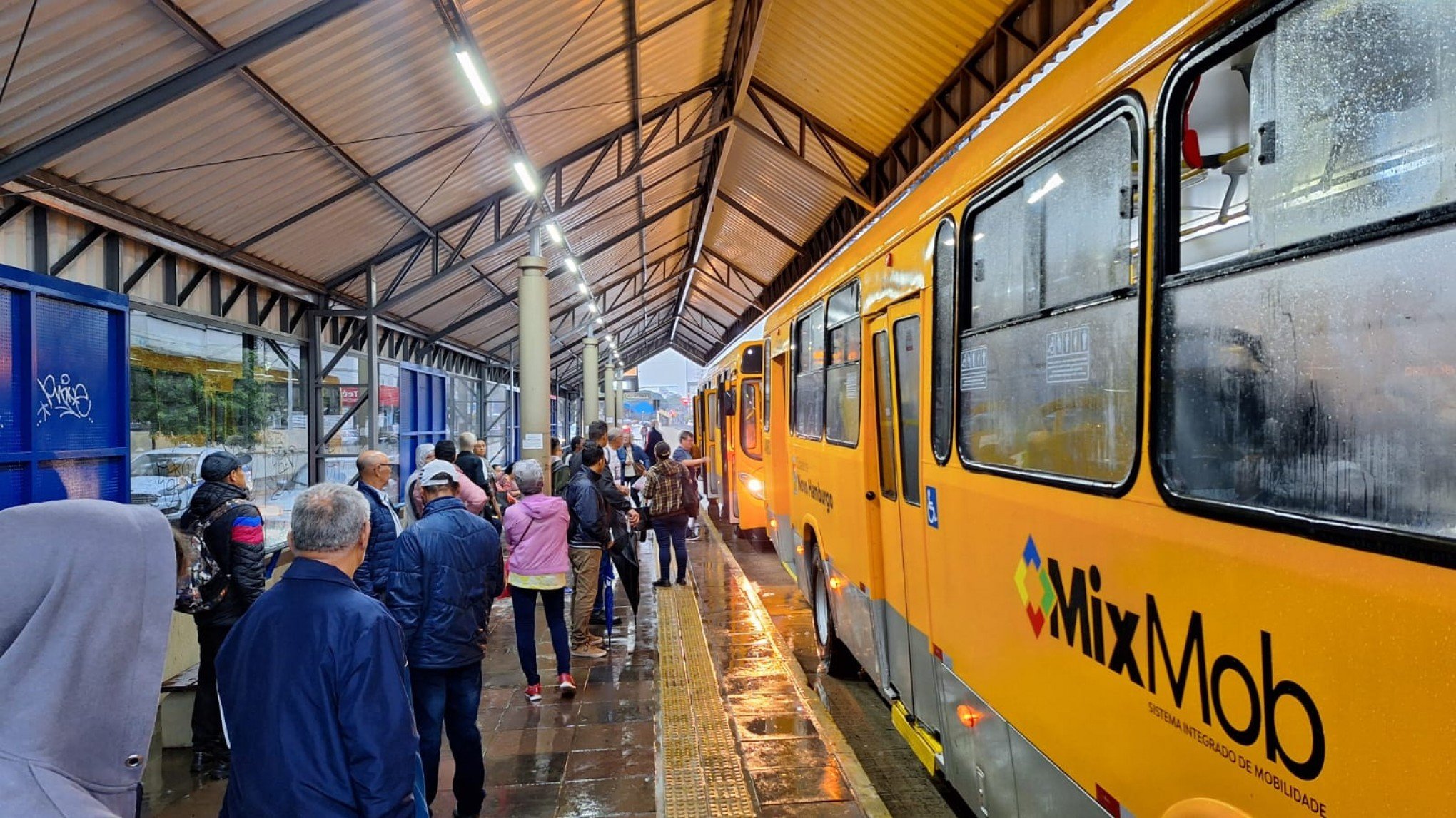 NOVO HAMBURGO: Prefeitura projeta prazo para resolver atrasos dos ônibus; confira
