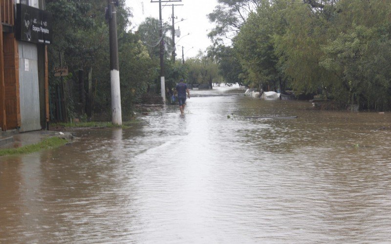 Temporal Canoas