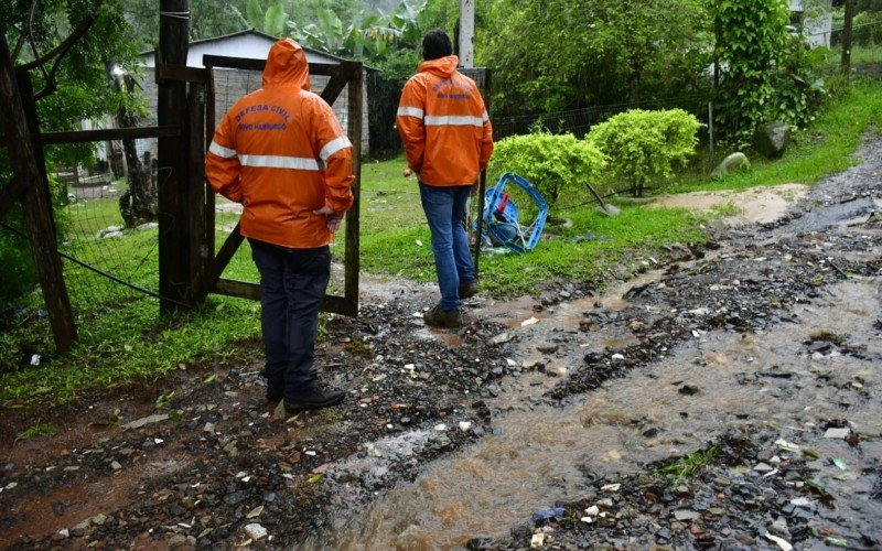 Defesa Civil de Novo Hamburgo realiza atendimentos na cidade | abc+