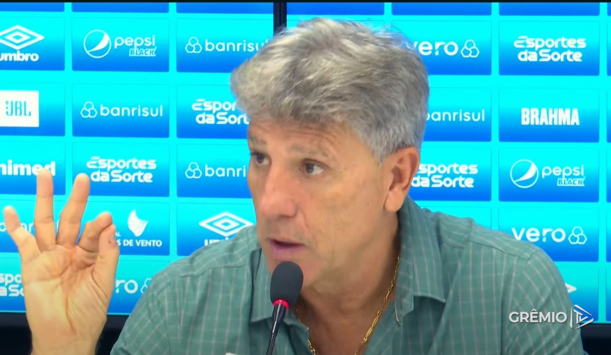 Renato Gaúcho cita desgaste da equipe após empate no Paraná