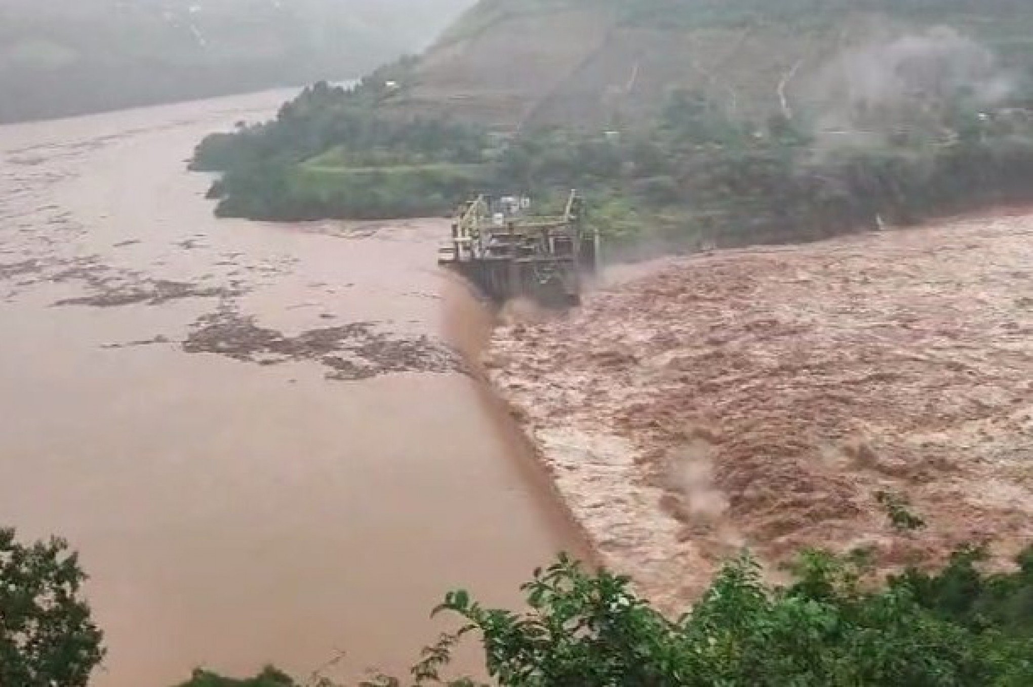 CATÁSTROFE NO RS: Ceran atualiza estado da barragem que se rompeu na Serra