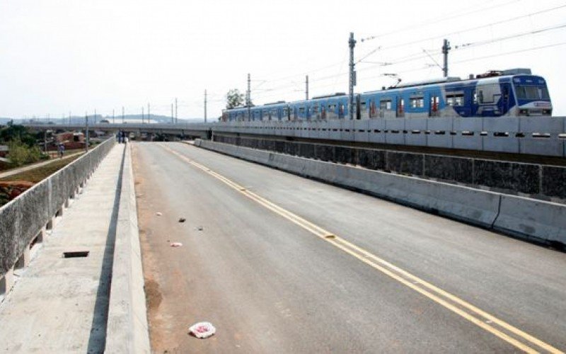 Ponte Ingá, da Avenida Mauá, é uma das interditadas