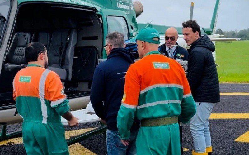 Bebê foi levada de helicóptero para Canoas porque estradas estão bloqueadas pela enchente | abc+