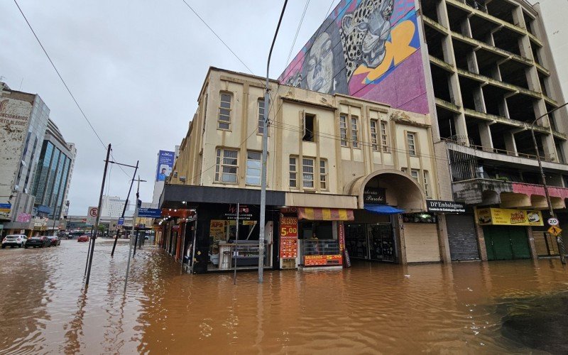 Centro Histórico de Porto Alegre alagado  | abc+