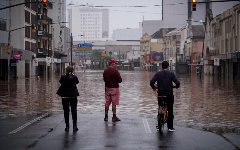 Enchente alaga o Centro Histórico de Porto Alegre - 3 de maio de 2024