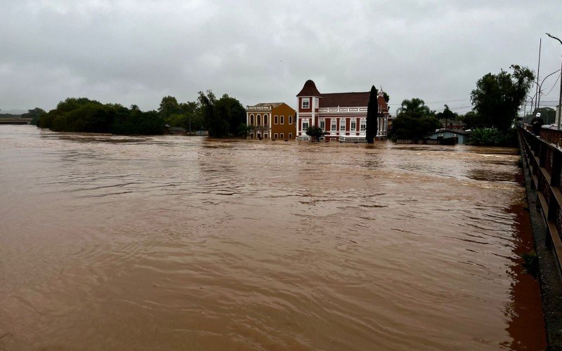 Rio dos Sinos em São Leopoldo  | abc+