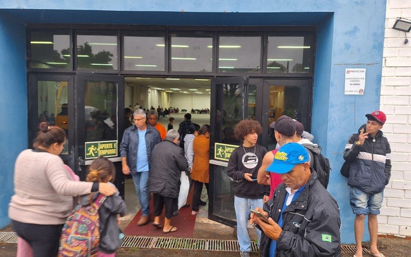 Com risco de transbordo do dique, mais de 500 moradores de Novo Hamburgo estão fora de casa | abc+