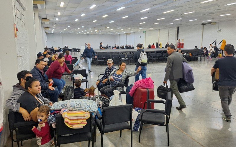 Com risco de transbordo do dique, mais de 500 moradores de Novo Hamburgo estão fora de casa | abc+