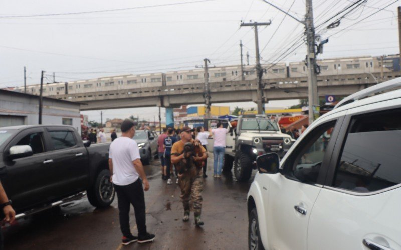 Caos instalado pela enchente no bairro Santo Afonso. | abc+