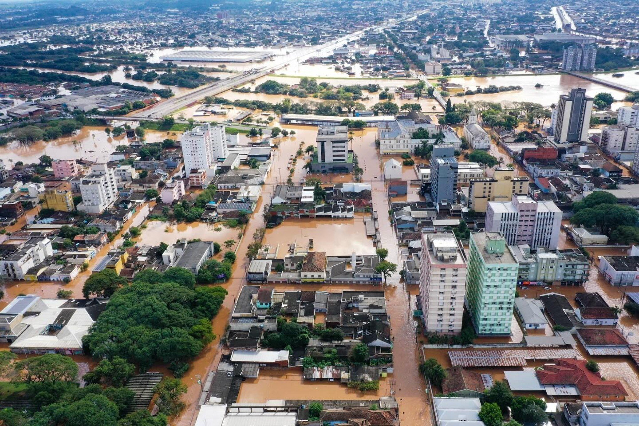 CATÁSTROFE NO RS: Nível do Rio dos Sinos baixa ainda mais; veja como está em cada cidade