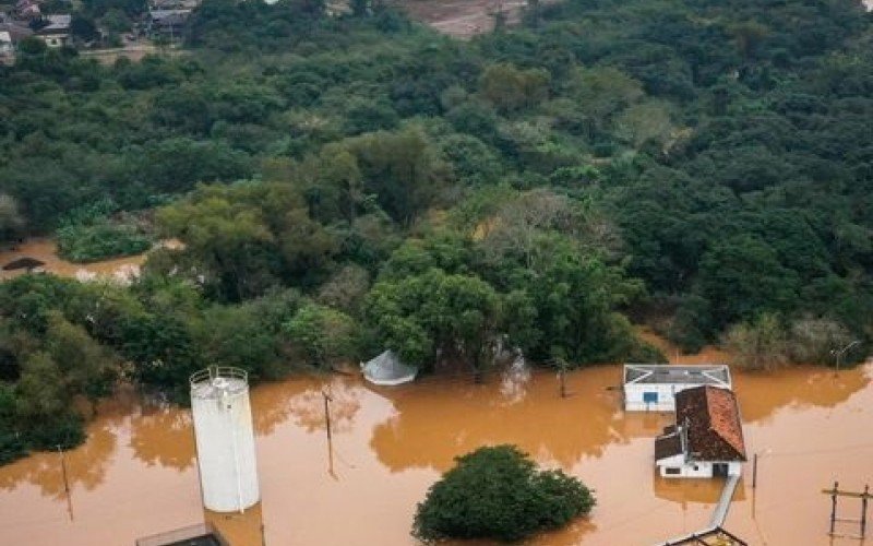 Imagem da captação de água do Semae, na EAB localizada na Av. Imperatriz Leopoldina, inundada (registro feito no sábado)  | abc+