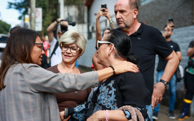 Primeira-dama em visita a Canoas