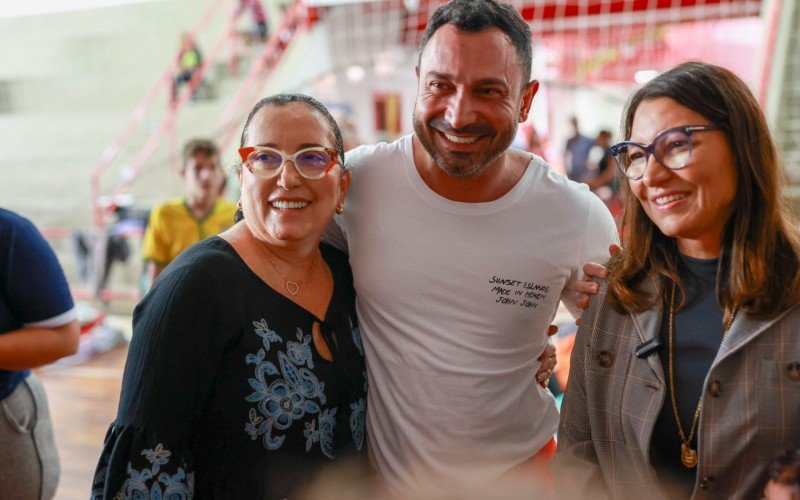 Primeira-dama em visita a Canoas