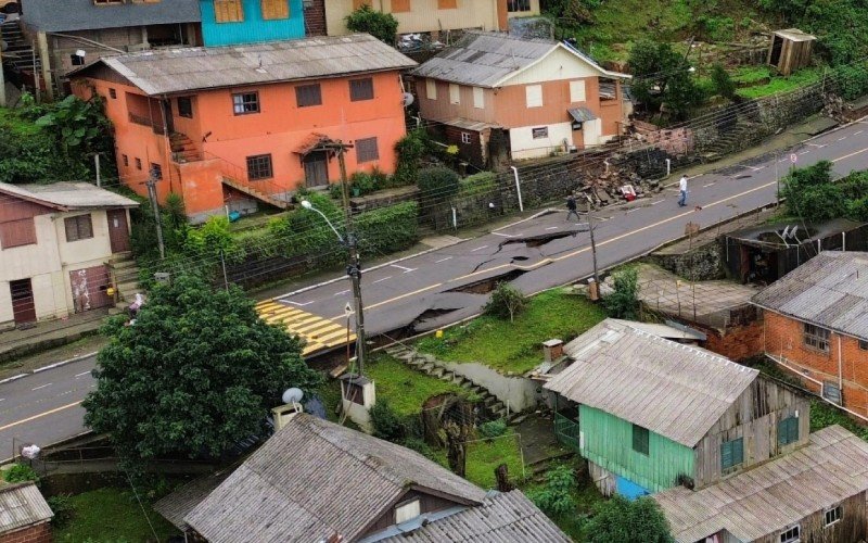 Rua Henrique Bertoluci está interditada