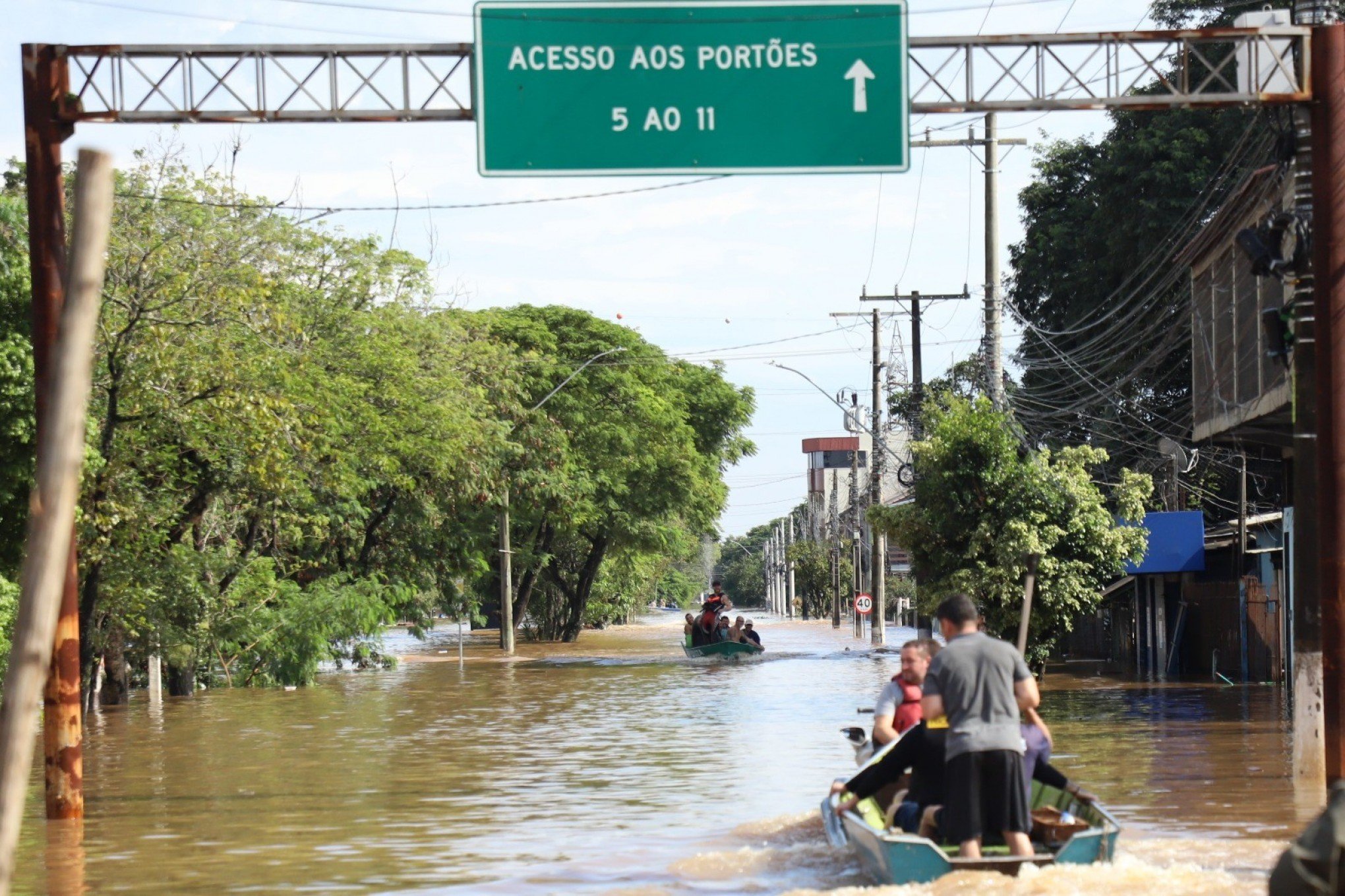 CATÁSTROFE NO RS: Quase três mil pessoas ficam sem moradia por causa da enchente em Esteio