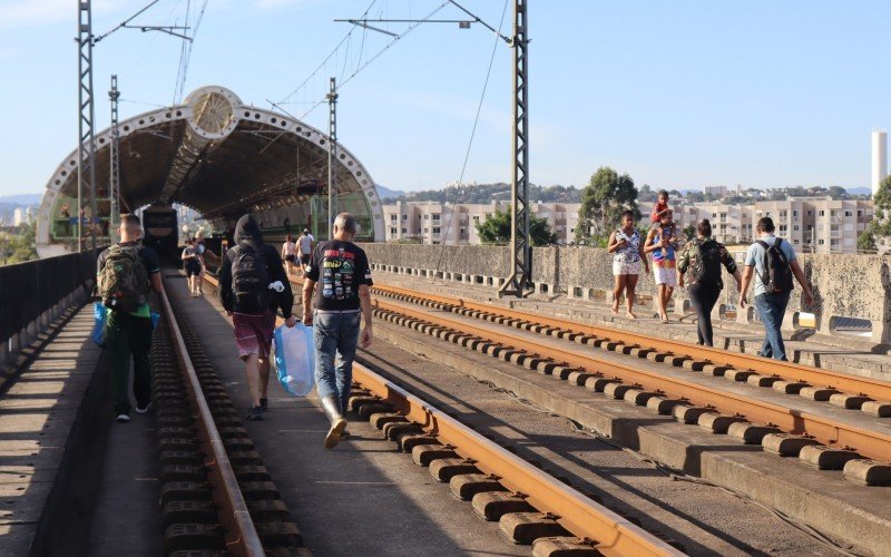 Trilhos na Estação Santo Afonso, em Novo Hamburgo | abc+