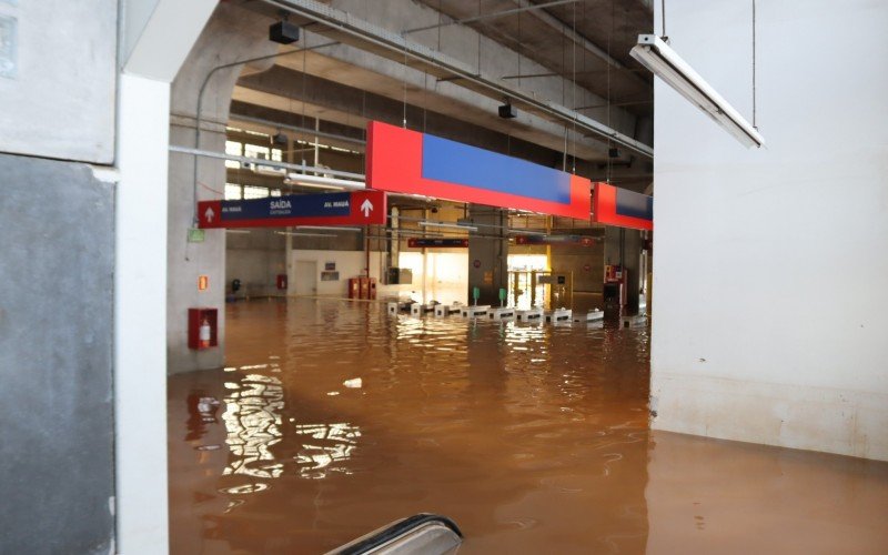 Rio dos Sinos toma conta da Estação de mesmo nome