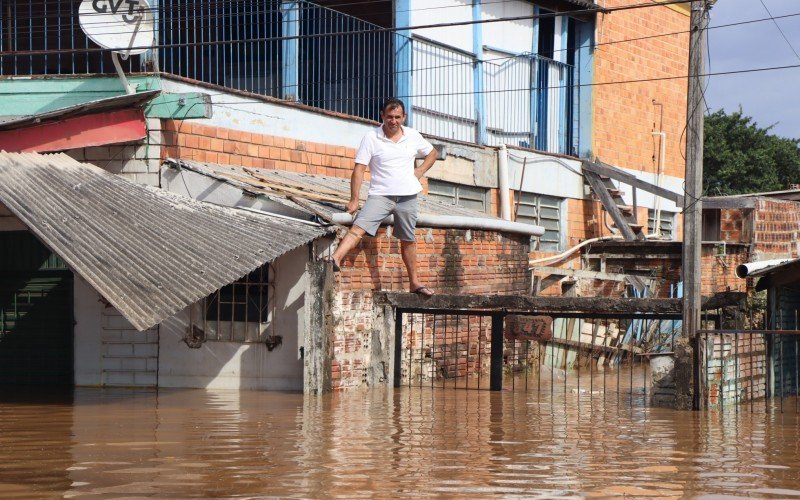 Governos municipais deverão atualizar os dados de localização dos atingidos pelas cheias de maio | abc+