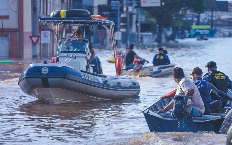 Prefeitura de Porto Alegre orientou suspensão dos resgates | abc+