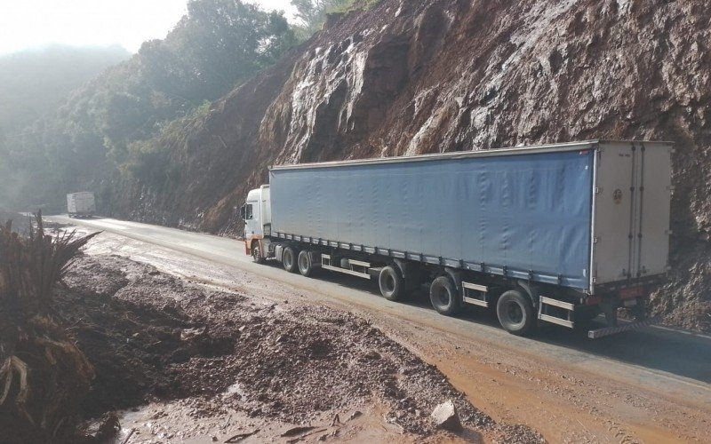RS-122 é uma das rodovias gaúchas com trecho liberado para tráfego de veículos | abc+