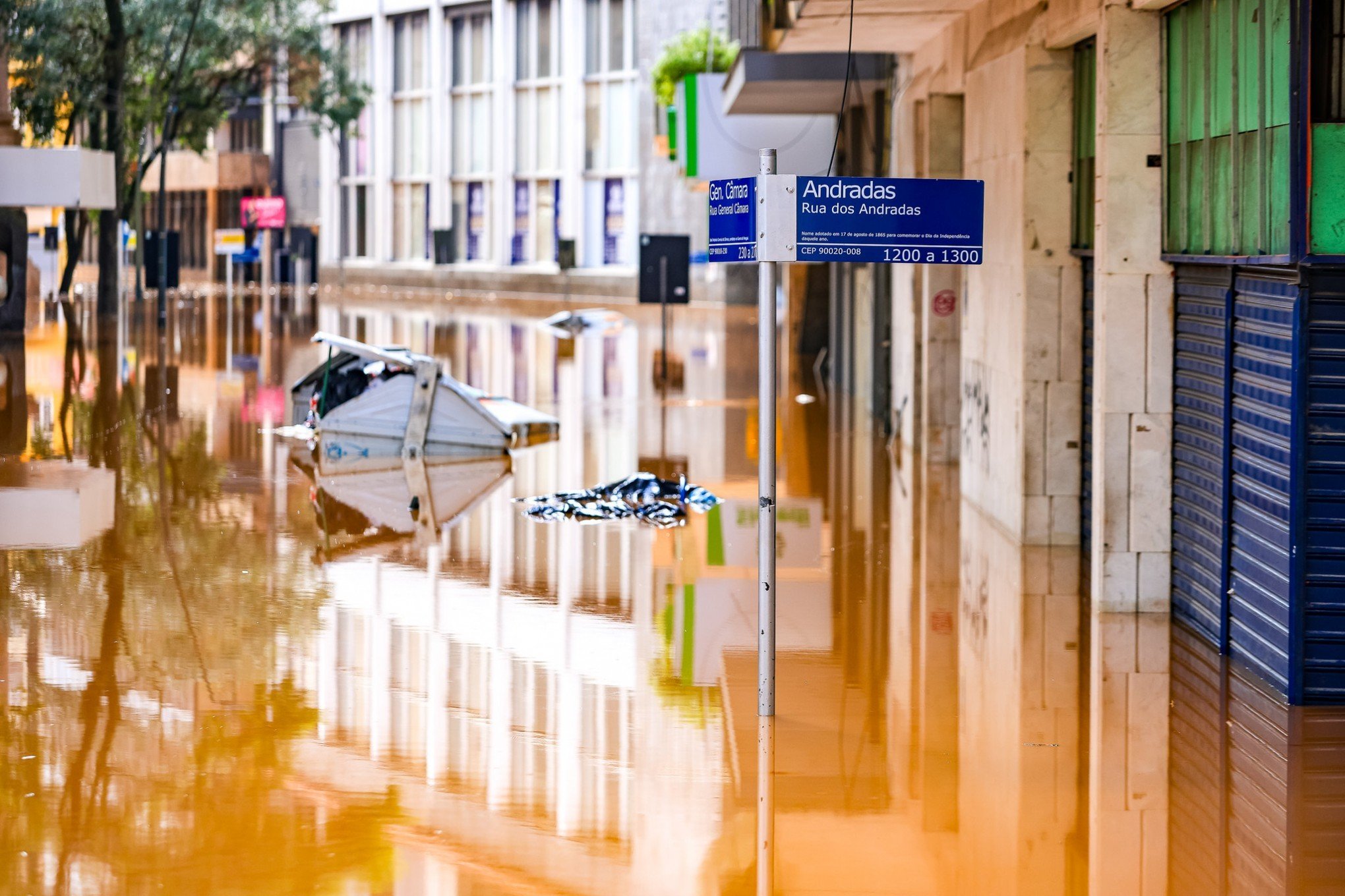 CATÁSTROFE NO RS: O que os meteorologistas preveem sobre a enchente de Porto Alegre para os próximos dias