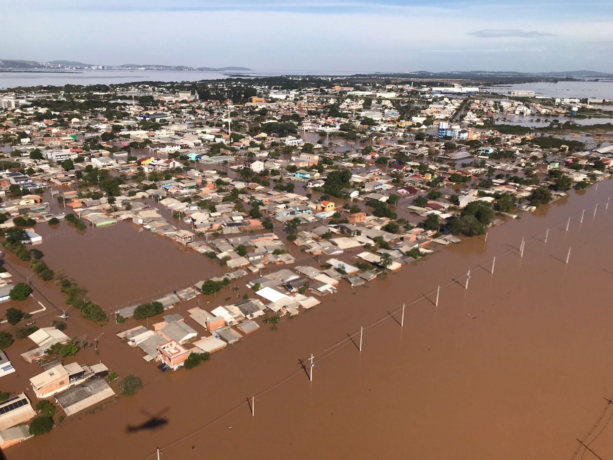 CATÁSTROFE NO RS: Estado registra mais de 160 mortes em decorrência das enchentes; 85 estão desaparecidos
