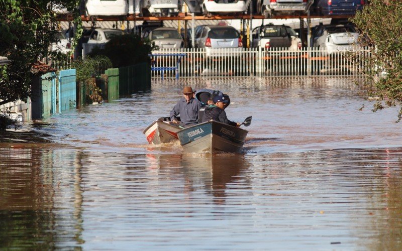 Moradores de 25 cidades gaúchas já podem solicitar o dinheiro do saque calamidade do FGTS | abc+