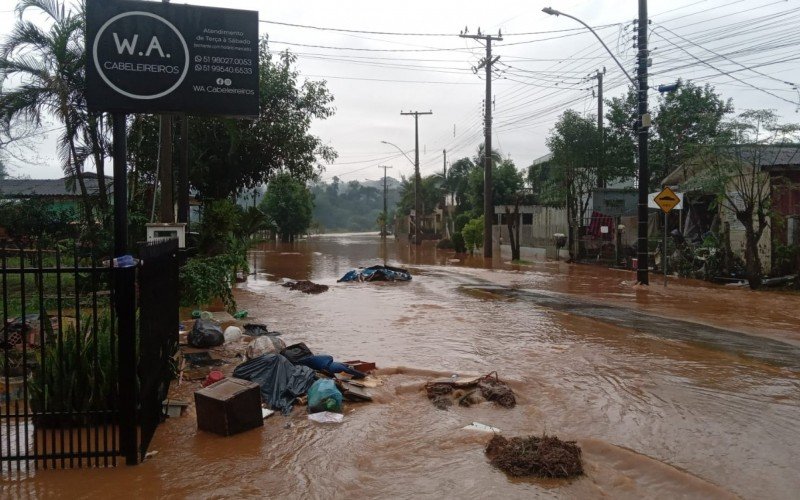 Vale do Paranhana começa evacuação em razão da alta do nível do rio | abc+
