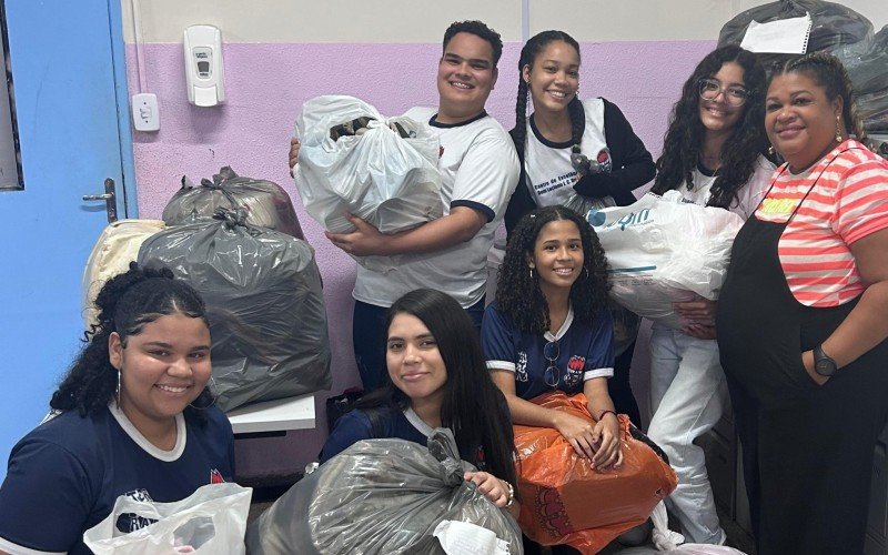 Alunos de Aracaju ajudam comunidade gaúcha | abc+