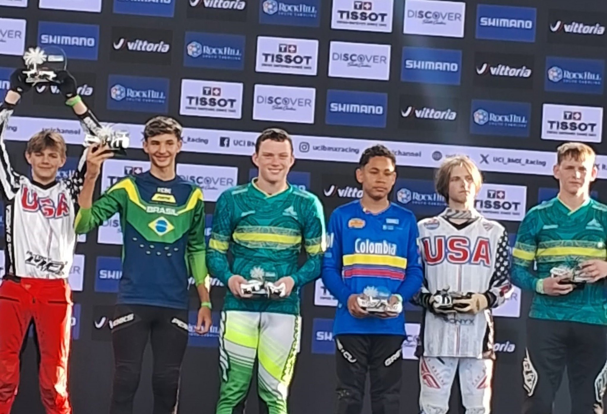 Pilotos de BMX da região disputam campeonato mundial nos EUA; Leonardo Nadal conquista medalha de bronze
