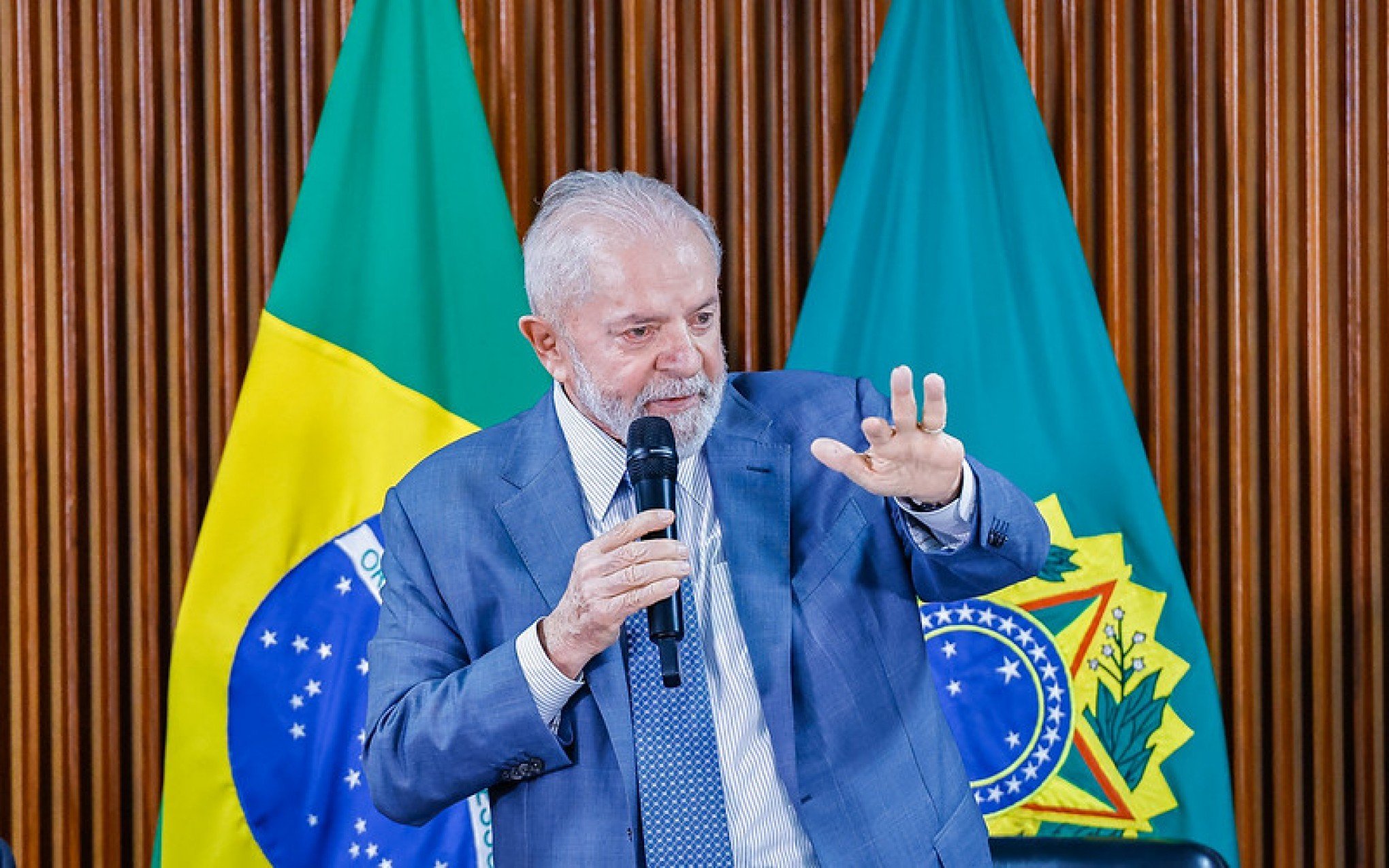 POLÊMICA NA TAXAÇÃO: Lula se diz contrário à taxação de compras internacionais até US$50